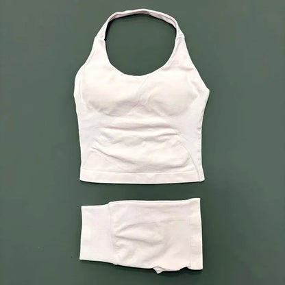 Seamless Activewear Set – Strappy Halter Sports Bra & Shorts