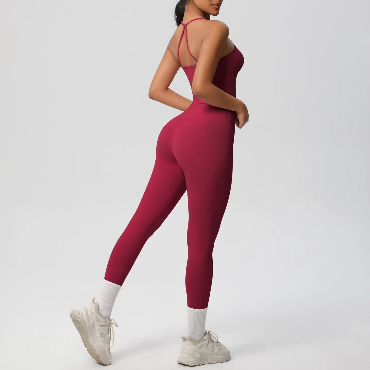 Women's 2-Piece Fitness Set – Halter Top & Tummy Control Bottoms