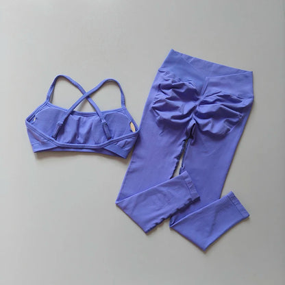 Seamless Push-Up Fitness Set – Sports Bra & Peach Lift Leggings