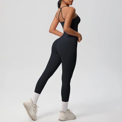 Women's 2-Piece Fitness Set – Halter Top & Tummy Control Bottoms