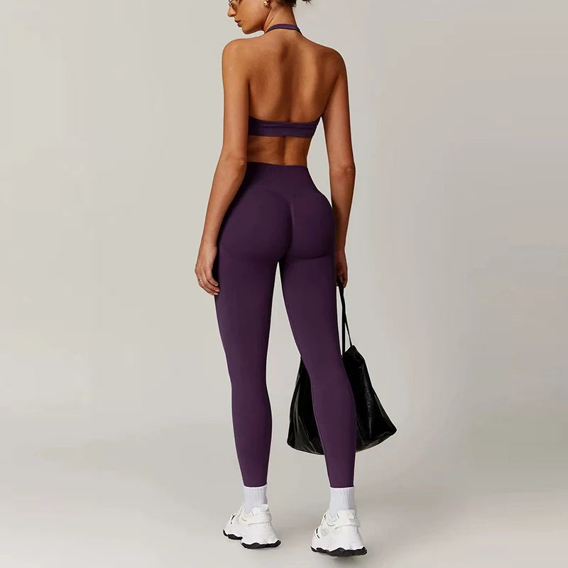 Seamless Halter Top High-Waisted Yoga & Fitness Set