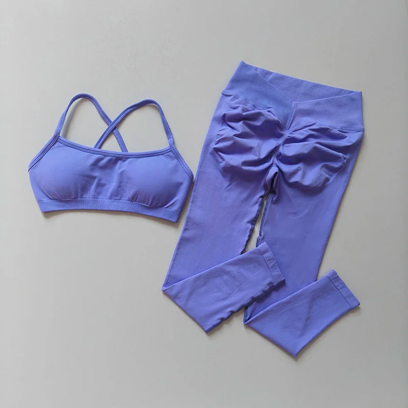 Seamless Push-Up Fitness Set – Sports Bra & Peach Lift Leggings