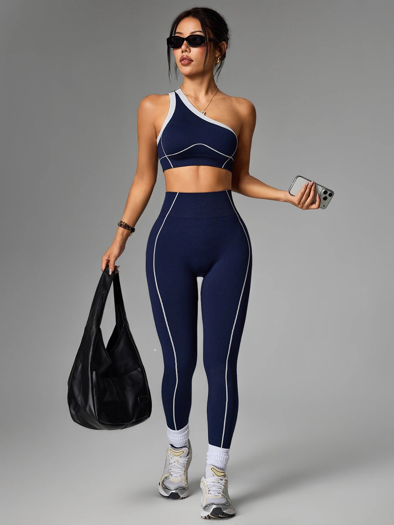 Seamless 2-Piece Yoga Set – Sports Bra & Leggings