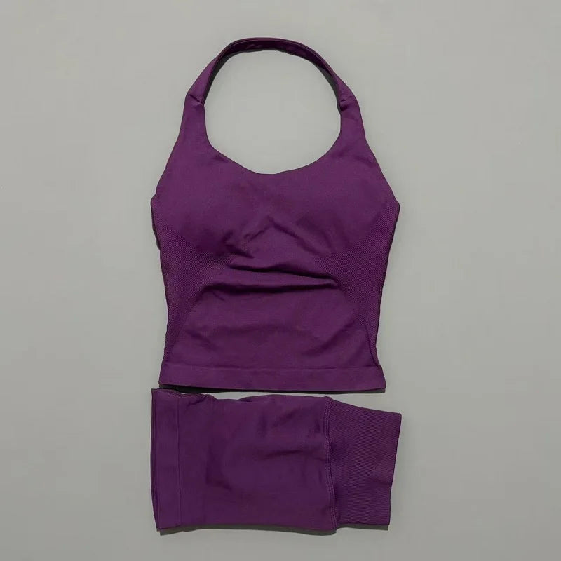 Seamless Activewear Set – Strappy Halter Sports Bra & Shorts