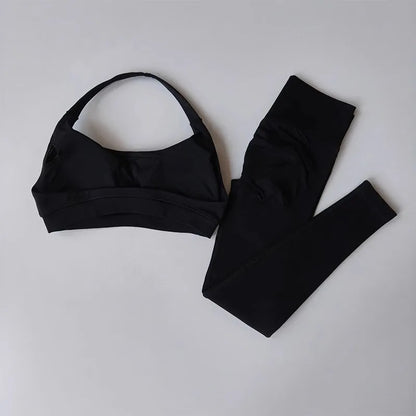 Seamless Halter Top High-Waisted Yoga & Fitness Set