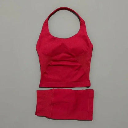 Seamless Activewear Set – Strappy Halter Sports Bra & Shorts