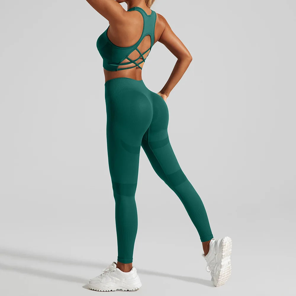 Seamless Backless Yoga Set – Crop Top & Leggings