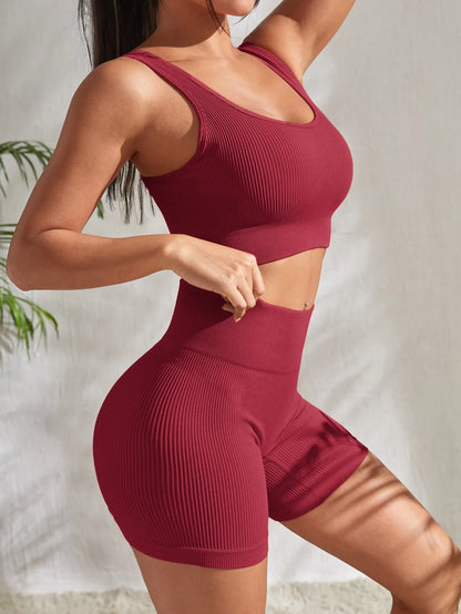 Ribbed Fitness Shorts Set for Women – Seamless Gym Outfit