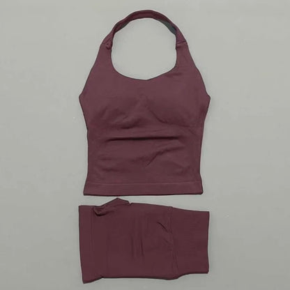 Seamless Activewear Set – Strappy Halter Sports Bra & Shorts