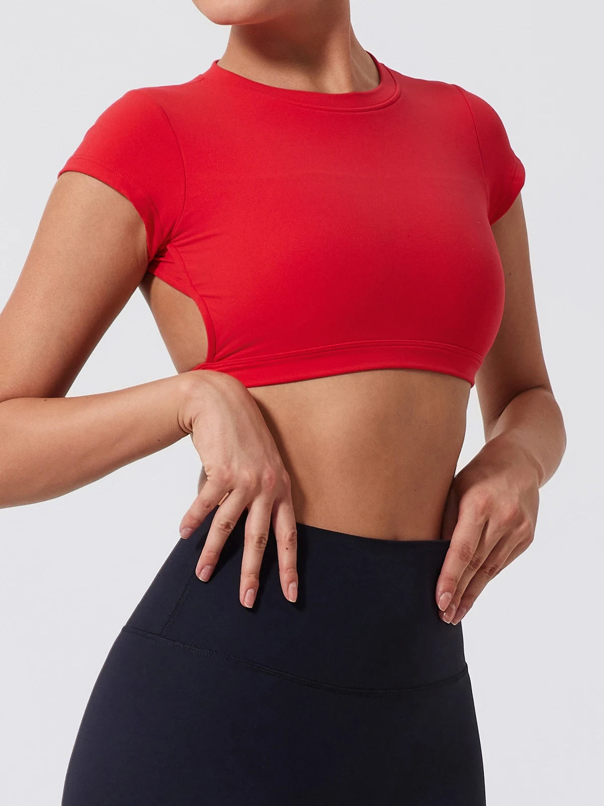 Women's Quick-Dry Backless Workout Crop Top – Breathable Fitness & Yoga Activewear