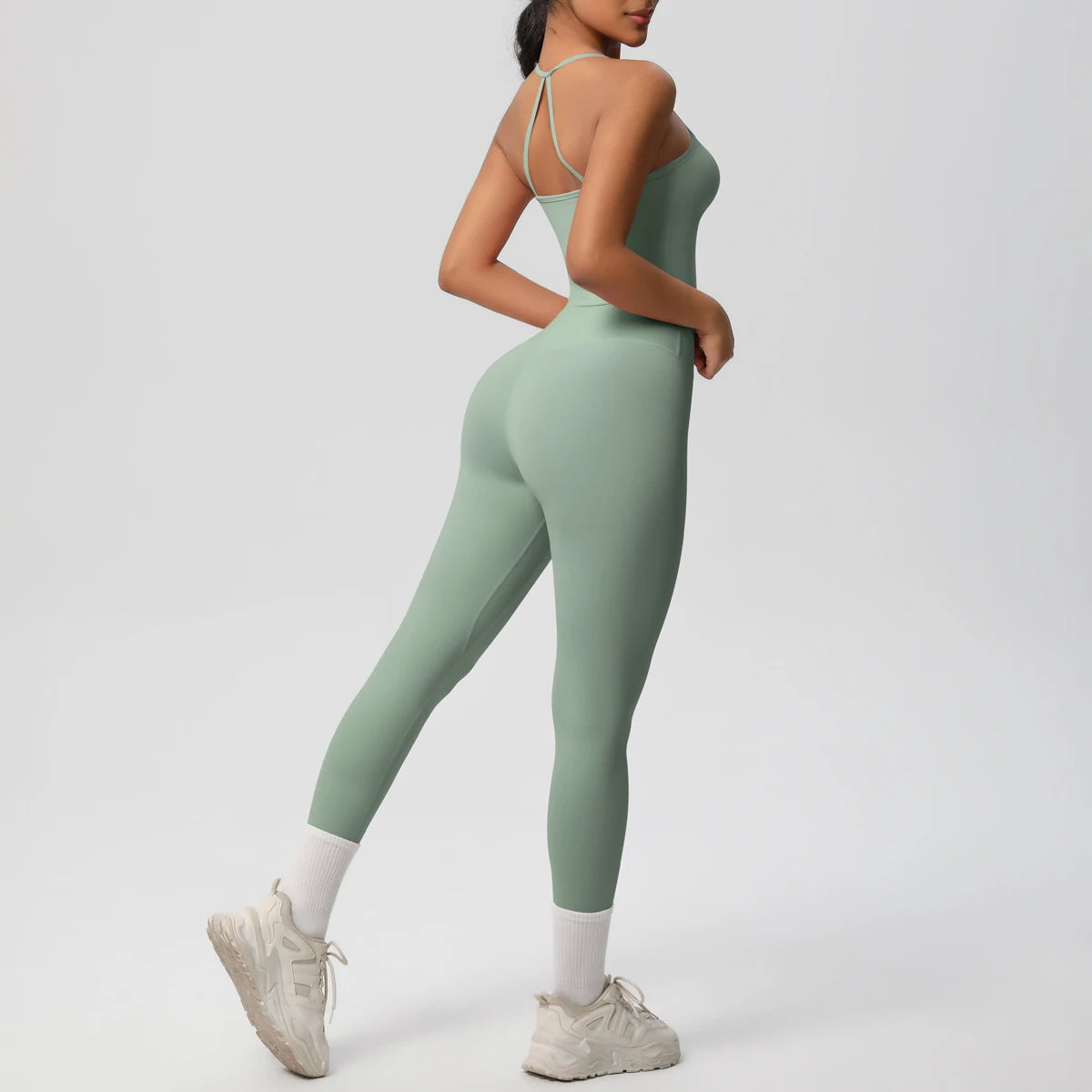Women's 2-Piece Fitness Set – Halter Top & Tummy Control Bottoms