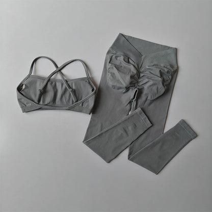 Seamless Push-Up Fitness Set – Sports Bra & Peach Lift Leggings
