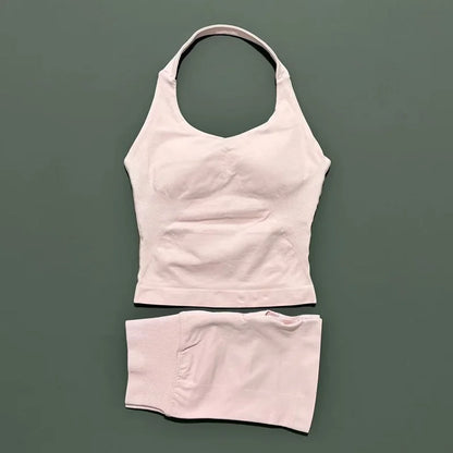 Seamless Activewear Set – Strappy Halter Sports Bra & Shorts