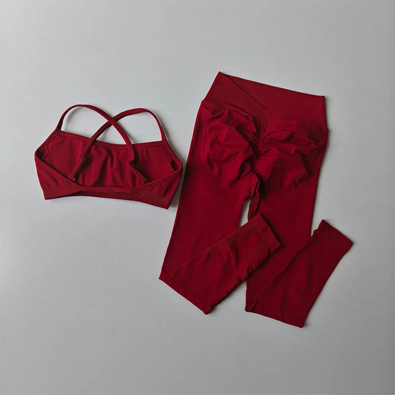 Seamless Push-Up Fitness Set – Sports Bra & Peach Lift Leggings