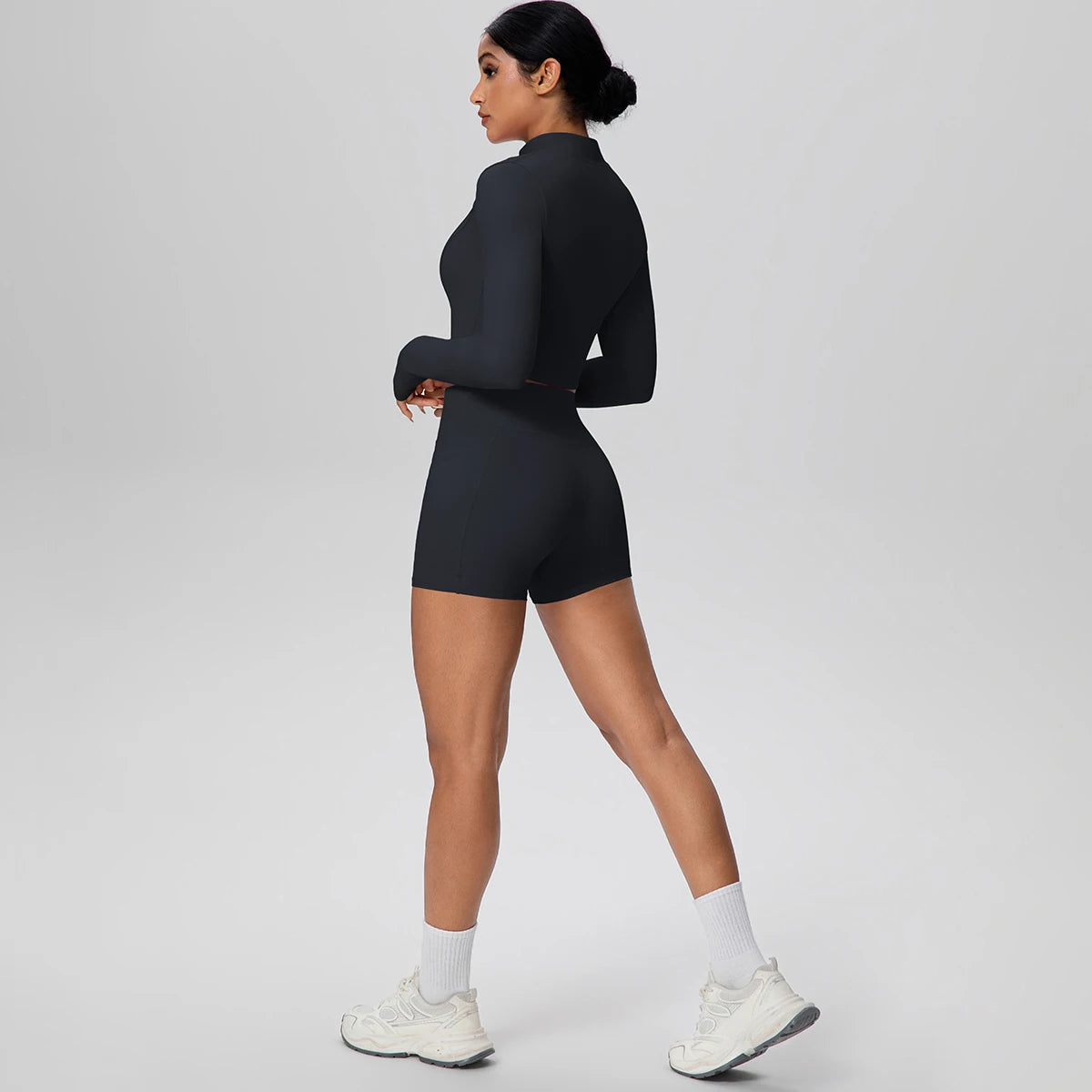 Women's Quick-Dry Running & Yoga Set – Zip-Up Jacket & Pocket Workout Shorts (2-Piece Activewear Set)