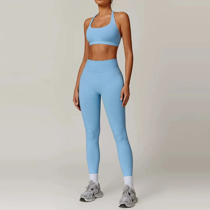 Seamless Halter Top High-Waisted Yoga & Fitness Set