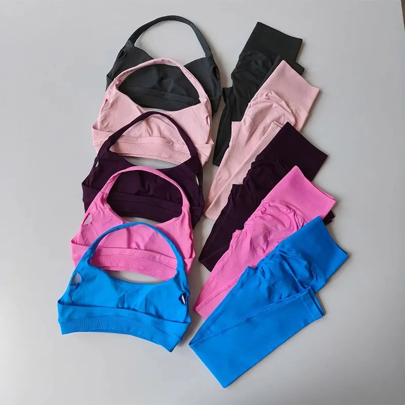 Seamless Halter Top High-Waisted Yoga & Fitness Set
