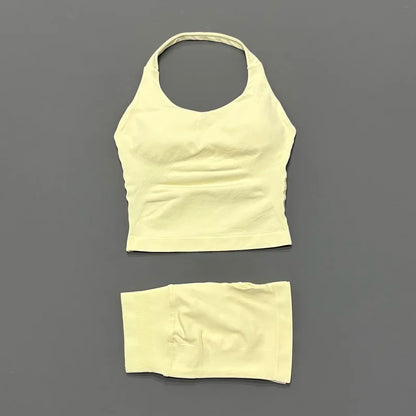 Seamless Activewear Set – Strappy Halter Sports Bra & Shorts
