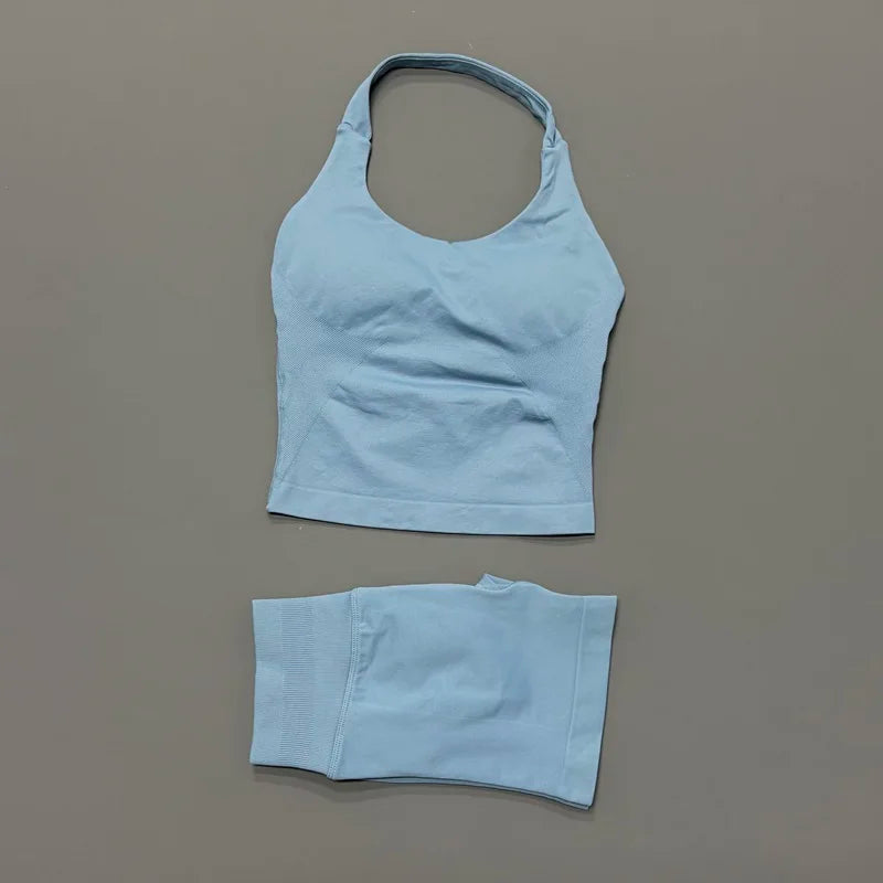 Seamless Activewear Set – Strappy Halter Sports Bra & Shorts
